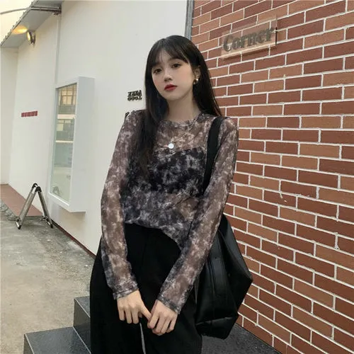 Long Sleeved Light Layer Mesh Top