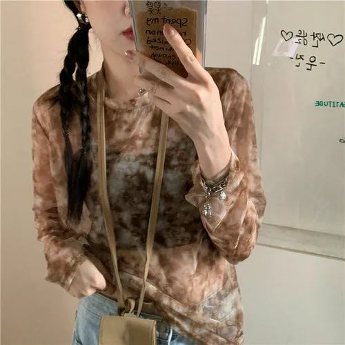 Long Sleeved Light Layer Mesh Top
