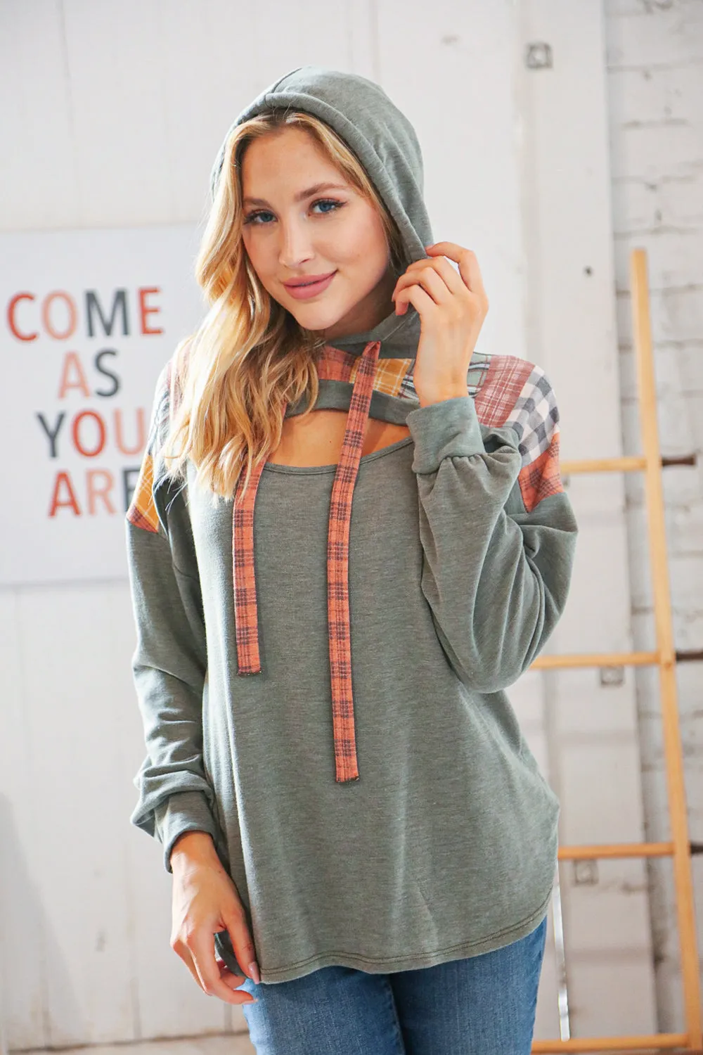 Moss Multi Plaid Patchwork Yoke Cut-Out Hoodie