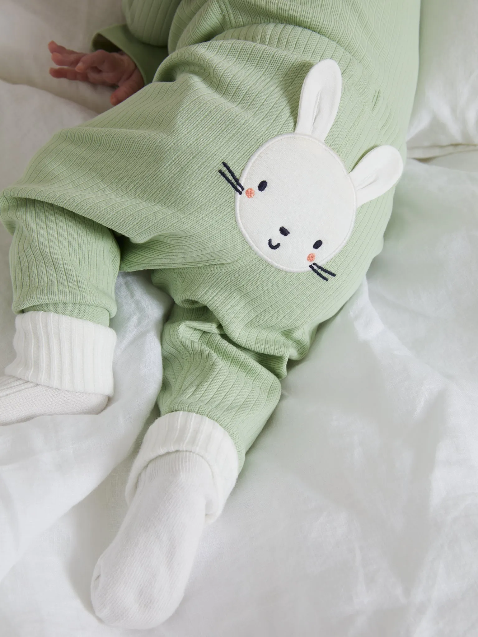 Rabbit Applique Baby Leggings