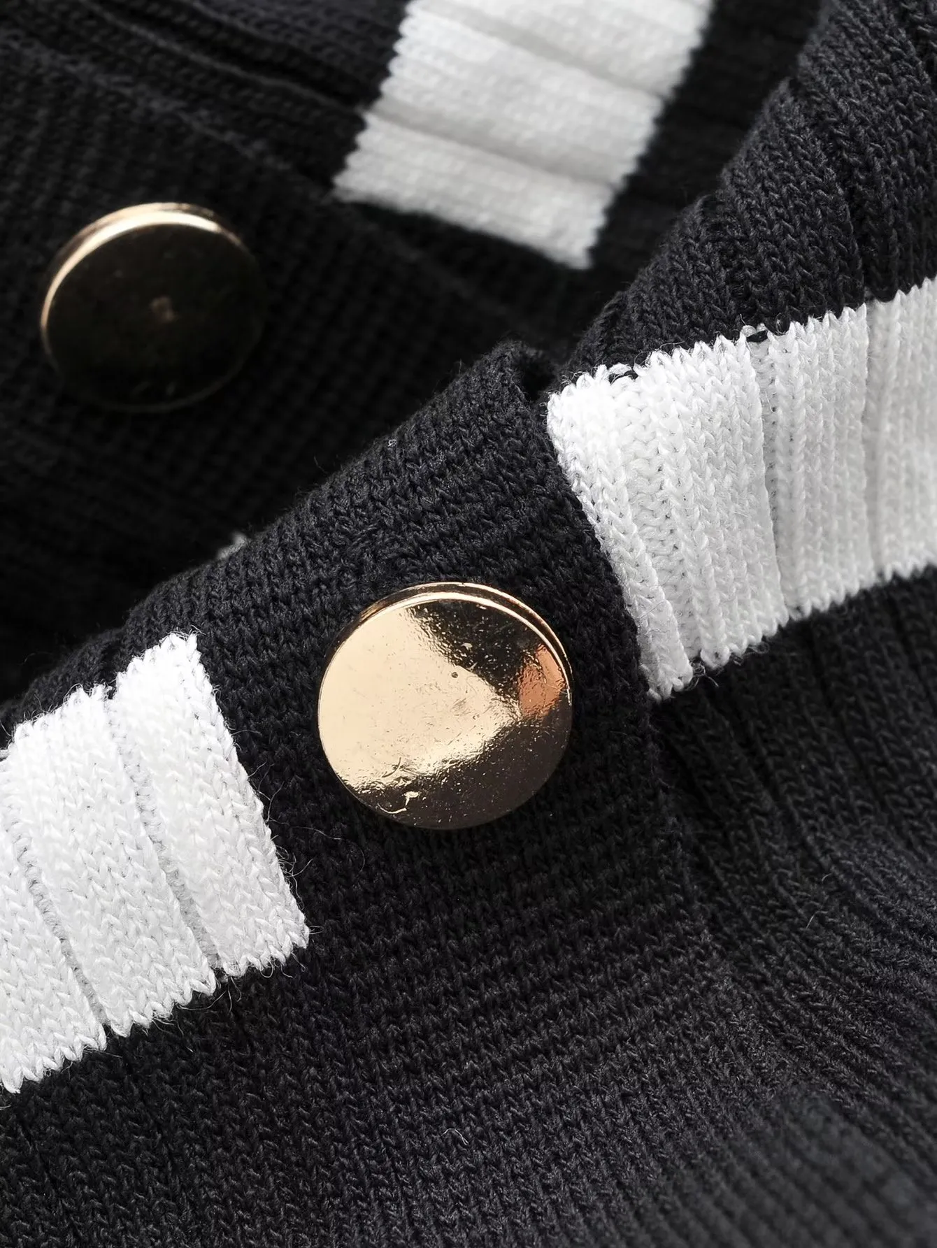 Retro Black White Striped Color Matching Sweater Cardigan Autumn Winter Elegant Metal Buckle Short Coat Women