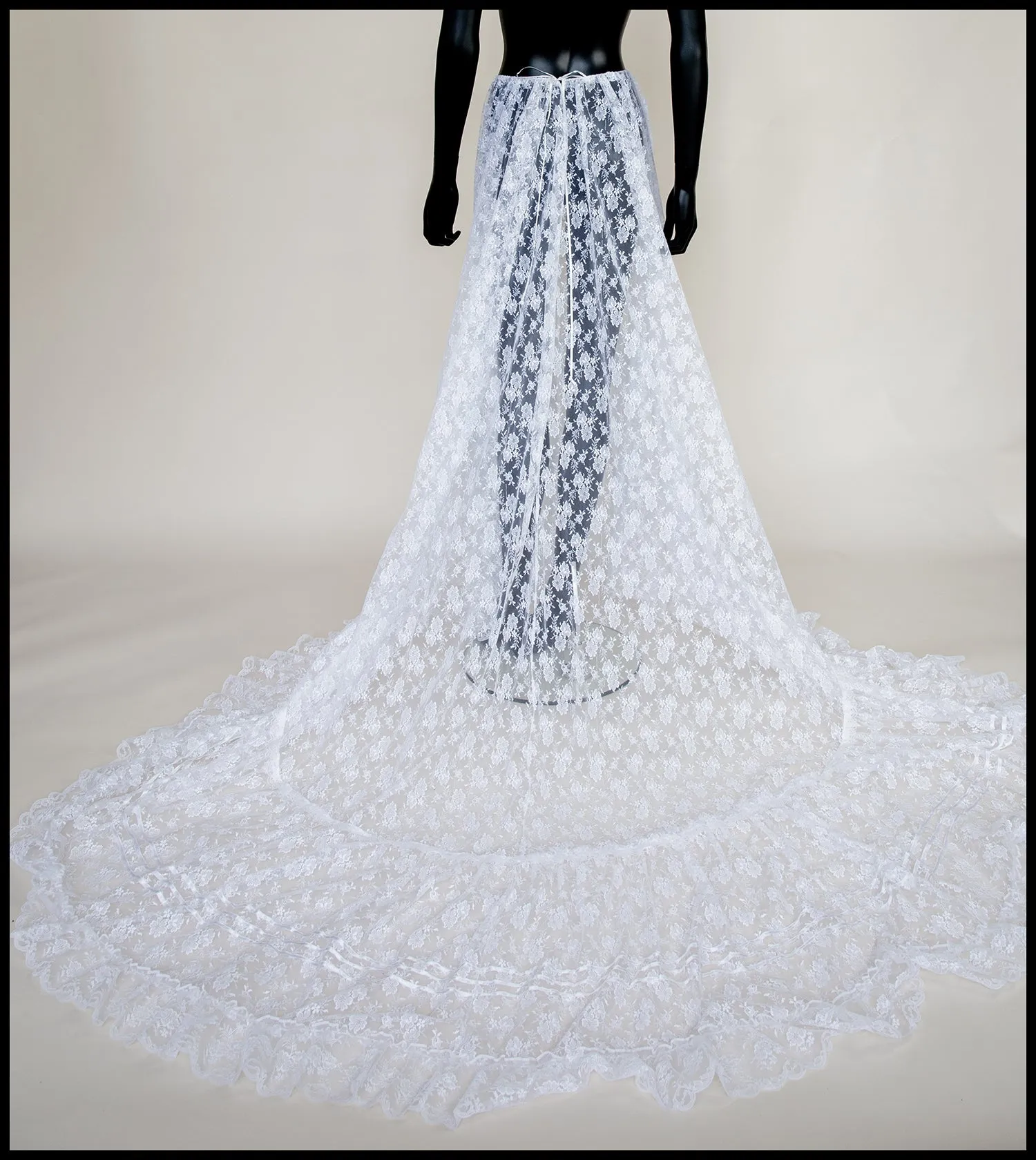 Vintage 1980s Ivory White Lace Bridal Skirt