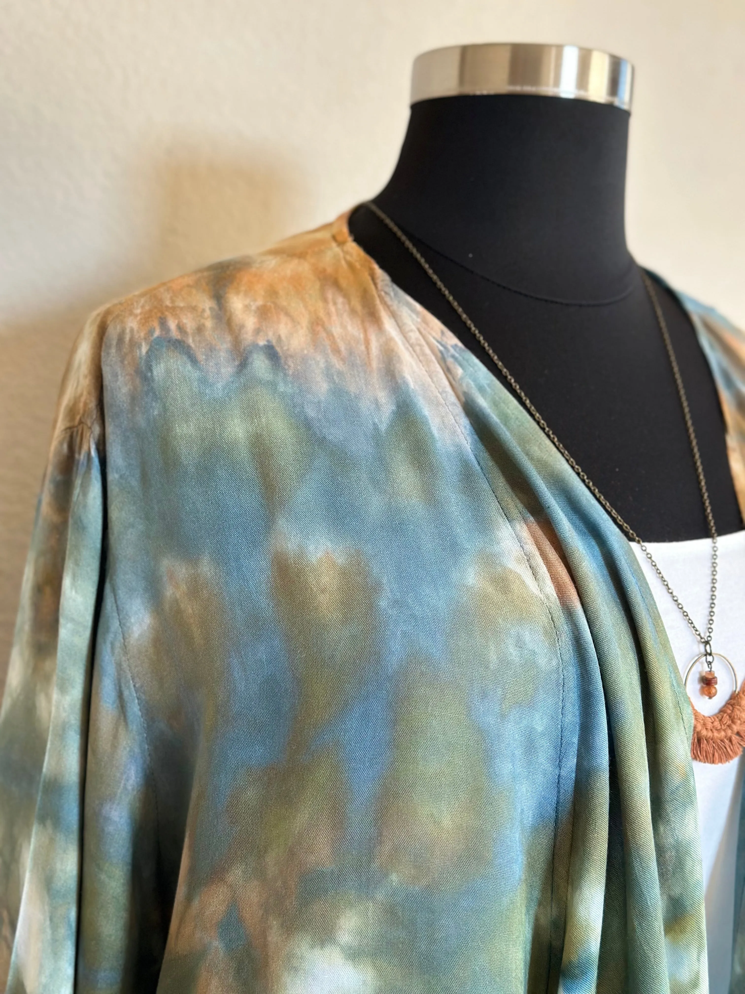 Women’s 2X 100% Rayon Waterfall Kimono Jacket in ‘Teal Gold’